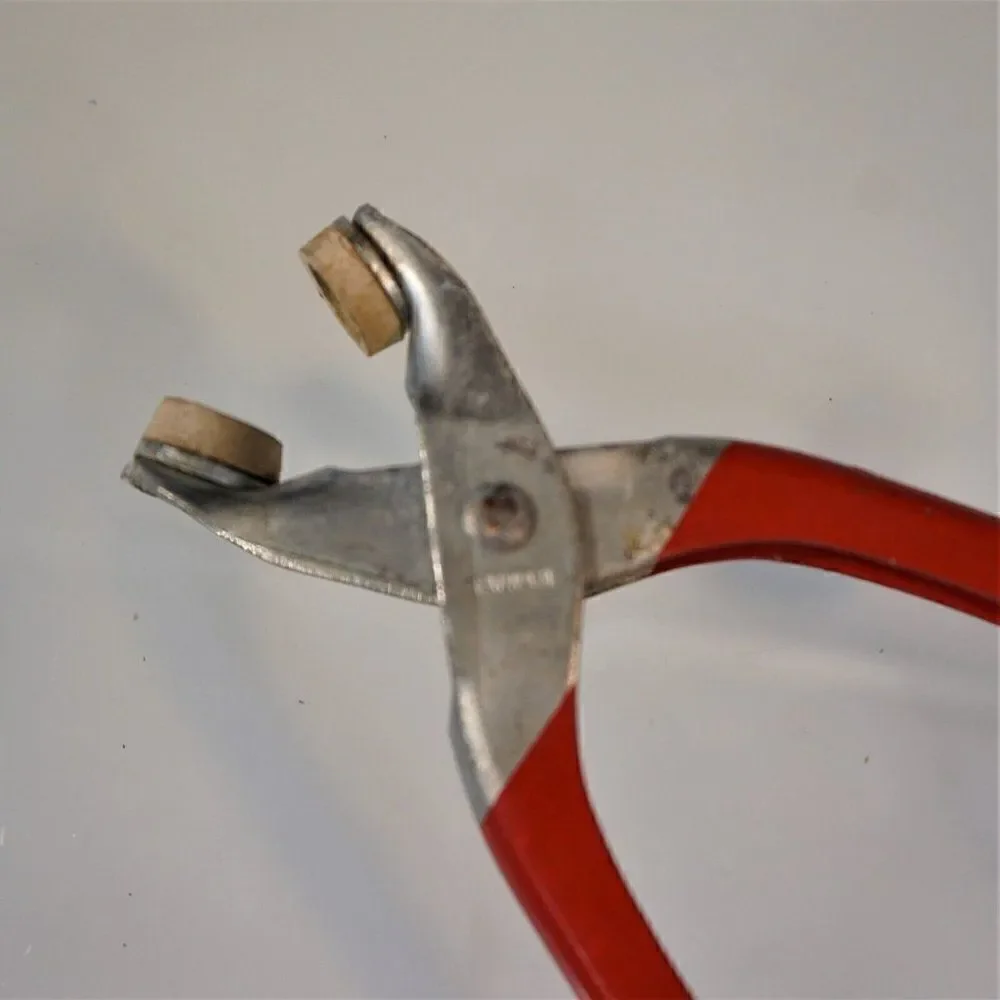 Vintage Globemaster Snap Fastener No 59510 Metal Rivet Punch Grommet Pliers